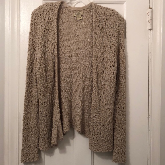 Lucky Brand Sweaters - EUC Lucky Brand Tan Cable Knit Cardigan Medium